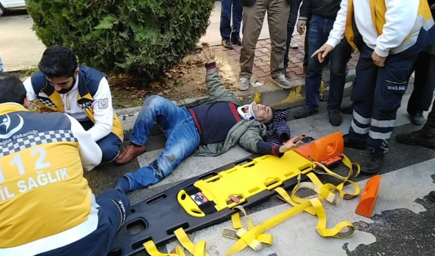 Adıyaman'da otomobilin çarptığı yaya yaralandı