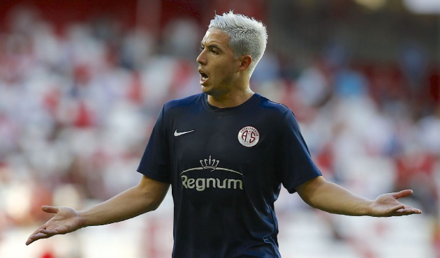 Samir Nasri yeniden İngiltere'de!
