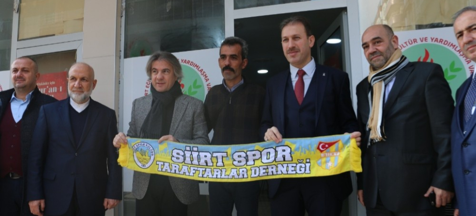 Ahmet Misbah Demircan’a Siirtspor atkısı hediye edildi