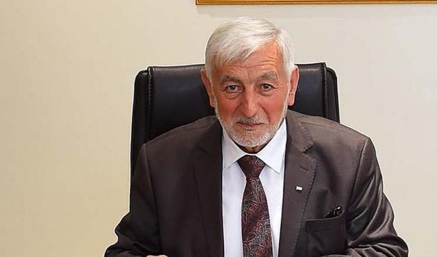 İsrail askerleri Filistin Tarım Bakanını alıkoydu!