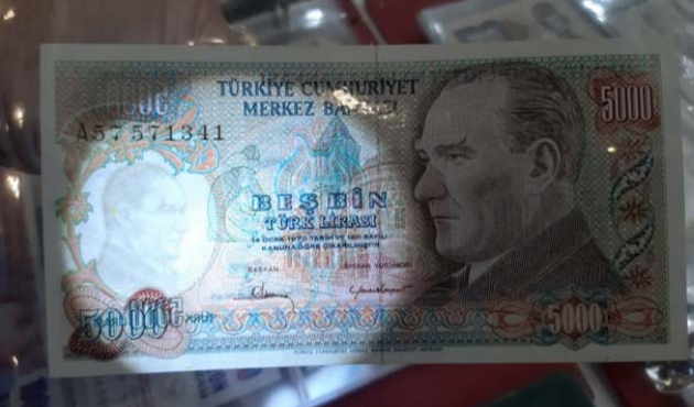 Bu paradan elinde olan yaşadı!