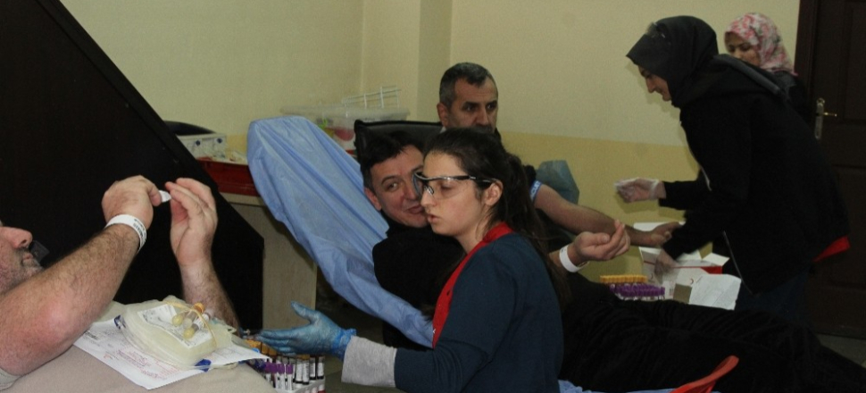 Ardahan’da kök hücre ve kan bağışı