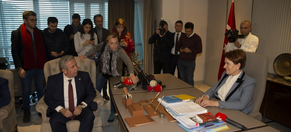 Mansur Yavaş'tan Meral Akşener'e ziyaret...