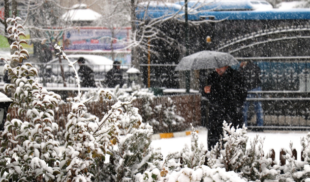 Van’da ulaşıma ve eğitime kar engeli