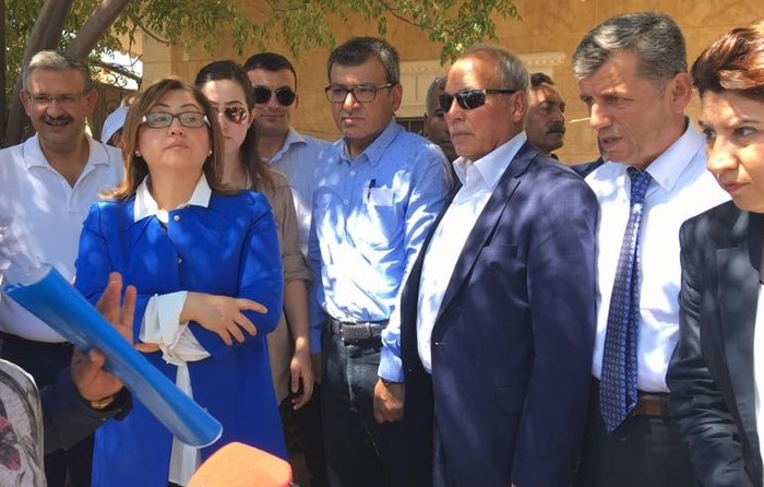 Gaziantep Büyükşehir Belediye Başkanı Fatma Şahin Cerablus'a gitti (VİDEO)