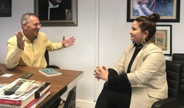 Saygı Öztürk, Hülya Okur'a konuştu: Adil Öksüz Yeşil'e benziyor"