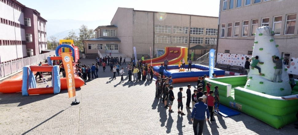 Kayseri büyükşehir ile sporcu gençlik