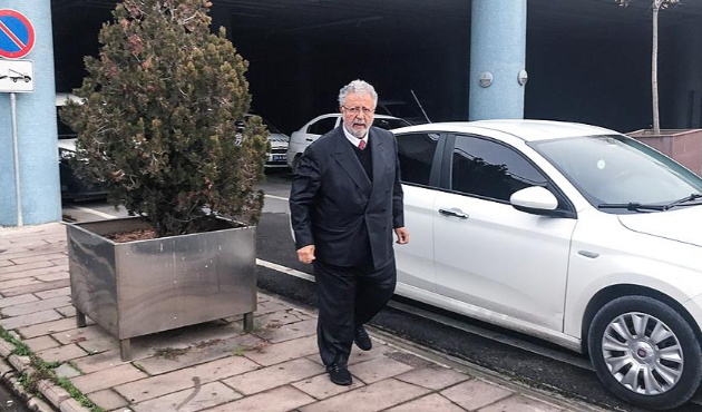 "Metin Akpınar saçma sapan konuşuyor, hepsi bu!"