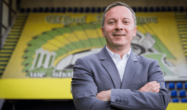 Hollanda futbolu, Türk başkanı konuşuyor!