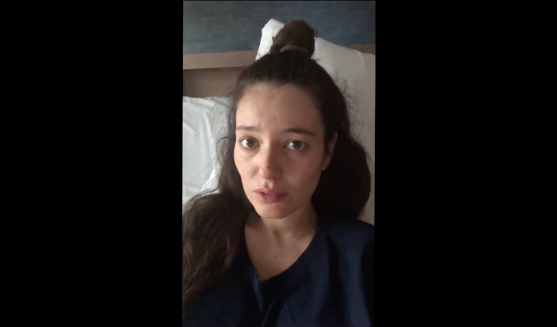 Pelin Akil hastane odasından paylaştı...