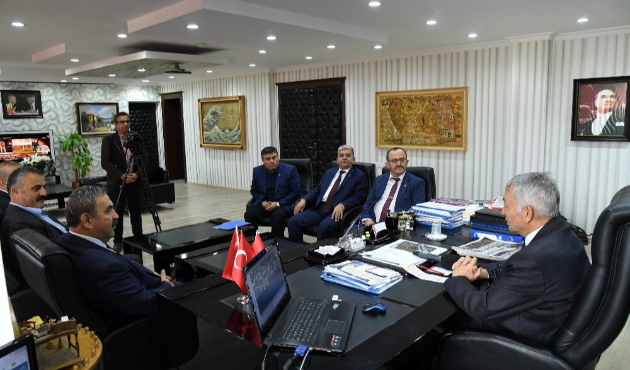 Isparta Belediye Başkanı Günaydın, Sendikacıları ağırladı