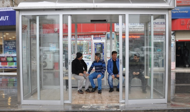 Şırnak Cizre’de klimalı durak dönemi