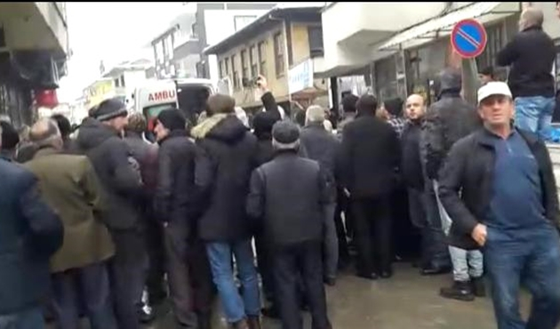 Sakarya'da bacanağını sokak ortasında öldürdü