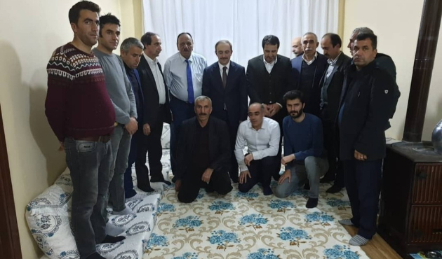 Hakkari'de Başkan Epcim’den Tan ve Özdinç ailelerine ziyaret