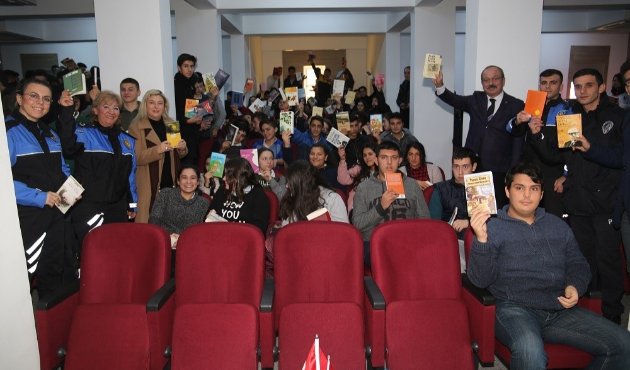 Tekirdağ'da Emniyet Müdürlüğünden eğitime destek çalışmaları