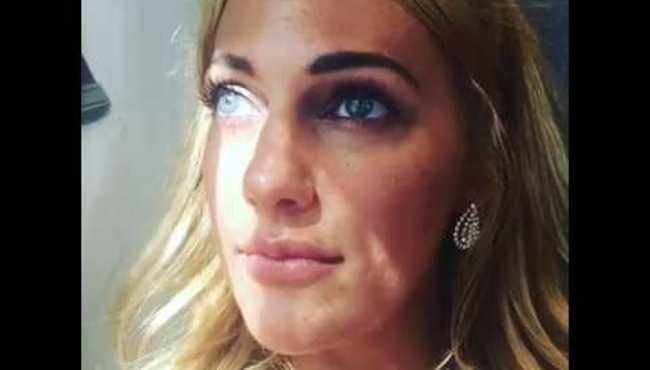 Meryem Uzerli'den ezanlı paylaşım! Hayranlarını duygulandırdı!