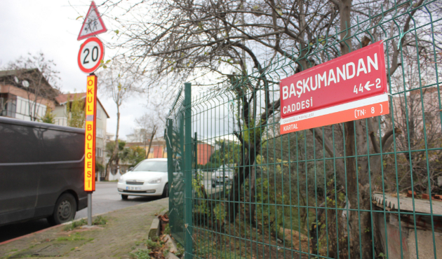 İstanbul sokaklarından FETÖ isimleri siliniyor!