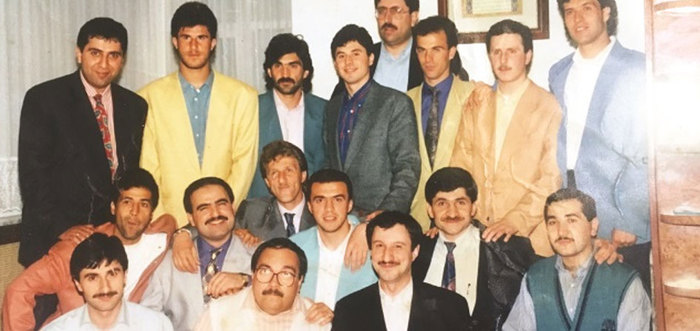 Galatasaraylı 6 futbolcunun FETÖ hatırası! Adil Öksüz de orada