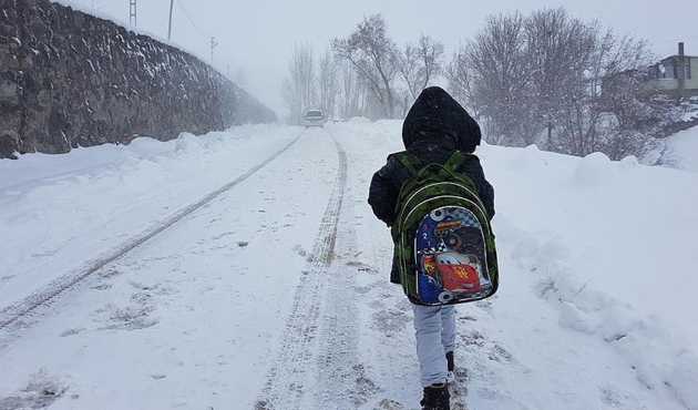 İşte cuma günü eğitime ara verilen iller...