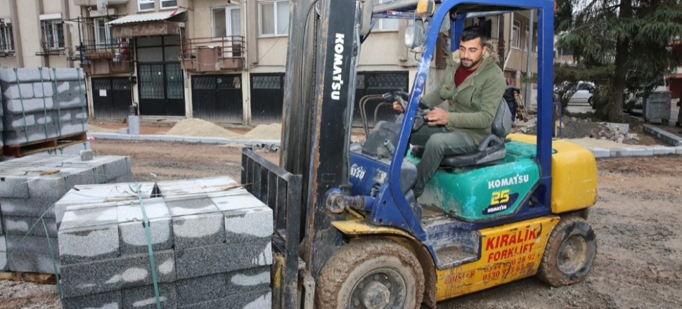 Sakarya Kurtuluş Mahallesinde 35 sokakta asfalt çalışması yapılıyor