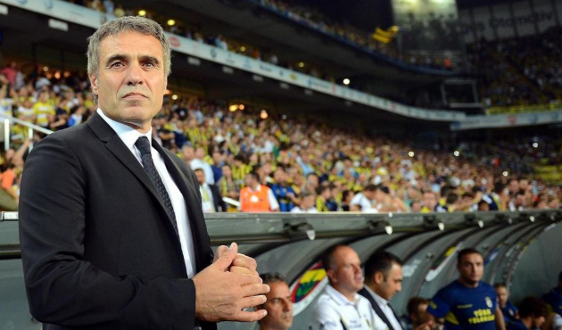 Ersun Yanal taraftara seslendi!