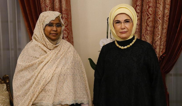Emine Erdoğan Sudanlı bakanla bir araya geldi...