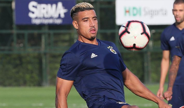 Fenerbahçe'de Dirar fırtınası esiyor!