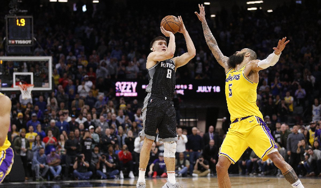 Fenerbahçe'nin eski yıldızı Lakers'ı yıktı!