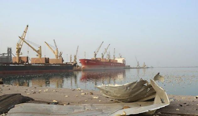 Husiler Hudeyde Limanından çekiliyor!