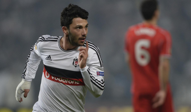 Tolgay Arslan seçimini yaptı!