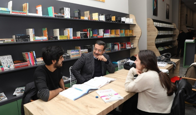 Diyarbakır'da yeni ‘Kitap Kahve’ hizmete açıldı