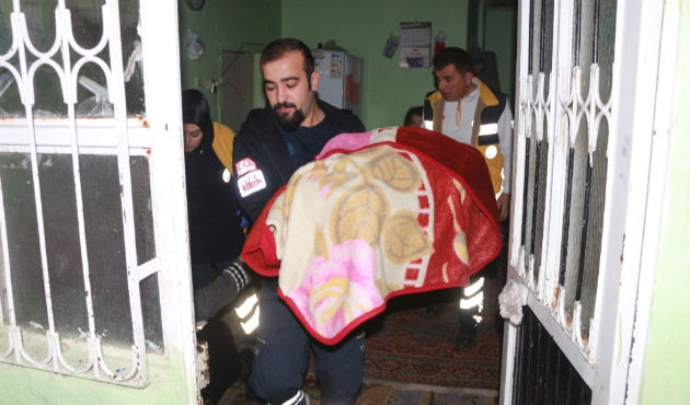 Adıyaman'da 5 kişilik aile sobadan sızan gazdan zehirlendi