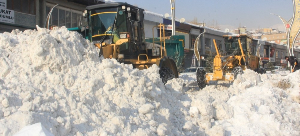 Hakkari Belediyesinden kış çalışması