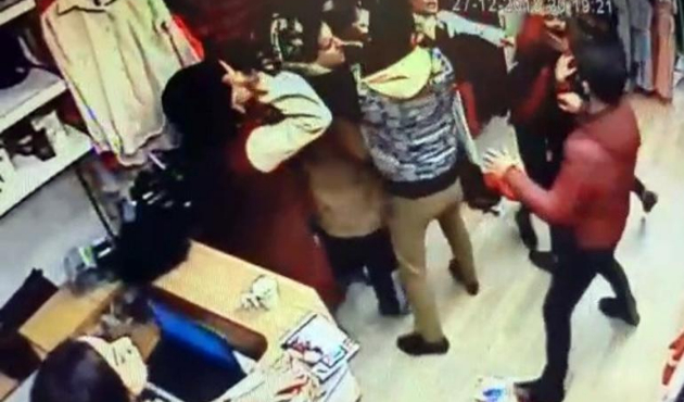 Kızların sosyal medya tartışması böyle bitti! / VİDEO