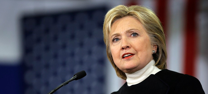 Hillary Clinton hastaneye kaldırıldı