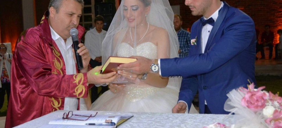 Manisa Yunusemre’de bin 500 çift mutluluğa kapı açtı