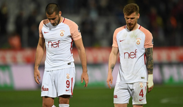 Fatih Terim 2 ismin ayrılığını resmen açıkladı!