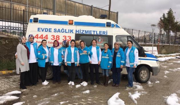Elazığ 4 bin kişiye evde sağlık hizmeti ile ilk 5'te yer aldı
