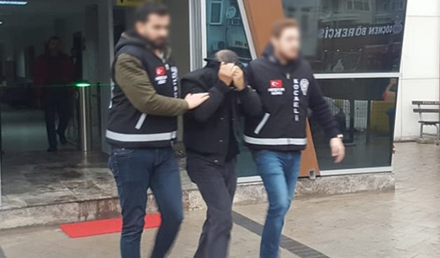Evlilik yıl dönümünü kutlamak için büfe soydu!