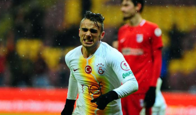 Galatasaray'ın genç yıldızına talip çıktı!