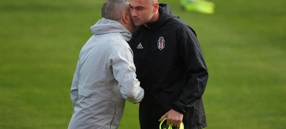Burak Yılmaz sahaya indi! Tepkiler dinmedi...