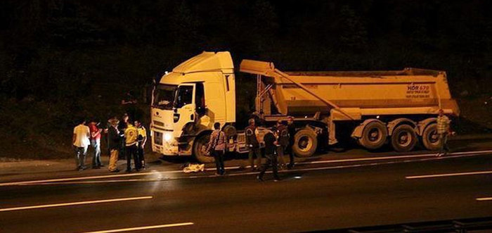 TEM'de bombalı TIR alarmı