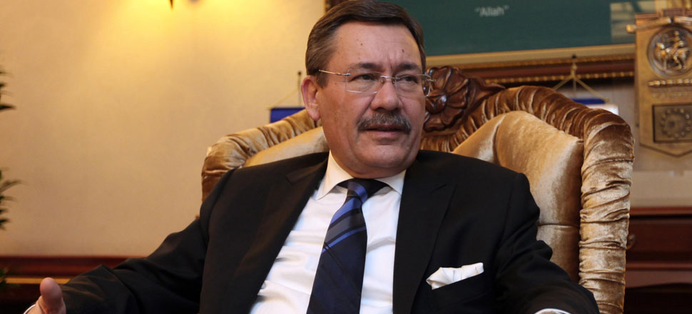 Melih Gökçek, 'Özhaseki'den desteğini çekti' iddialarına yanıt verdi