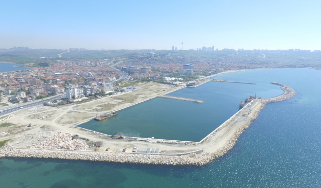 Dev yat limanı için mahkemeden durdurma kararı!