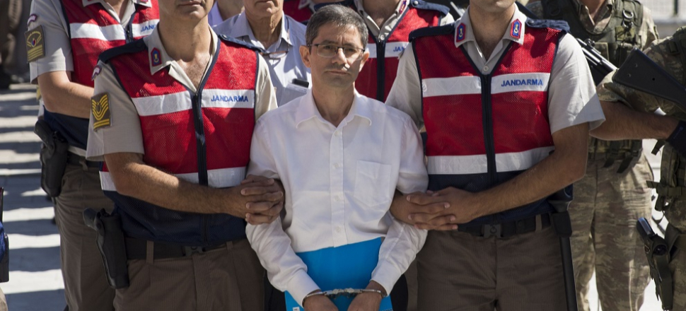 ABD'li heyetin yüz sorusuna, bin tane masal!