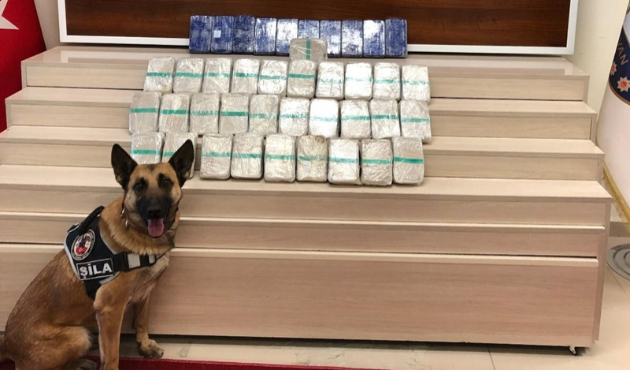 Van'da 21 kilo eroin ele geçirildi...
