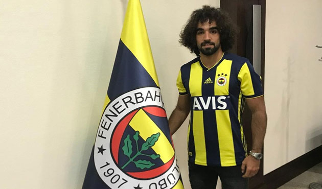 Fenerbahçe Sadık transferini böyle açıkladı