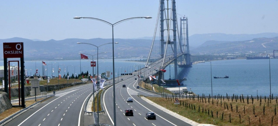 Osmangazi Köprüsü'nün geçiş ücreti tartışılıyor