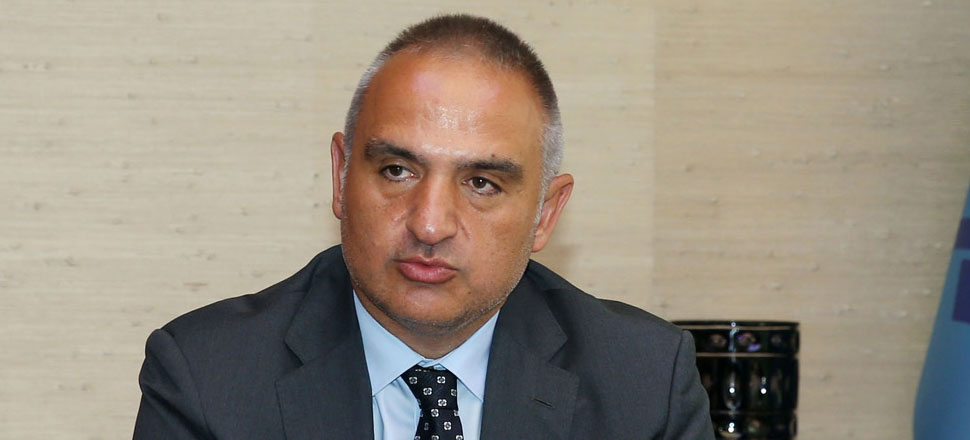 Kültür Bakanı Mehmet Nuri Ersoy, Sinemacı-yapımcı kavgasına noktayı koydu