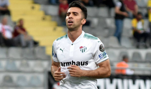 Bursaspor'dan ayrıldı, Aslan oluyor!